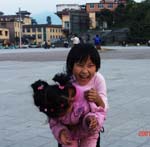 girls in yuanyang square
